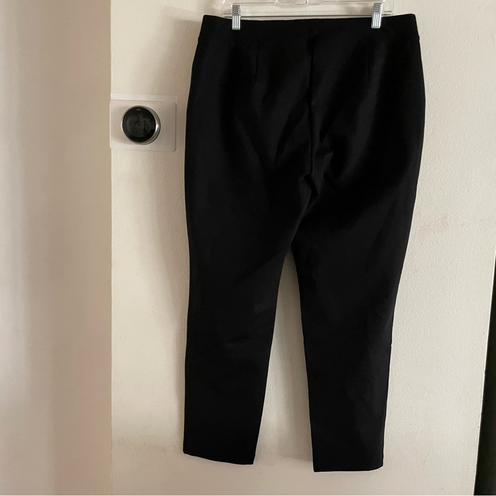 Eileen Fisher black pull on pants size large